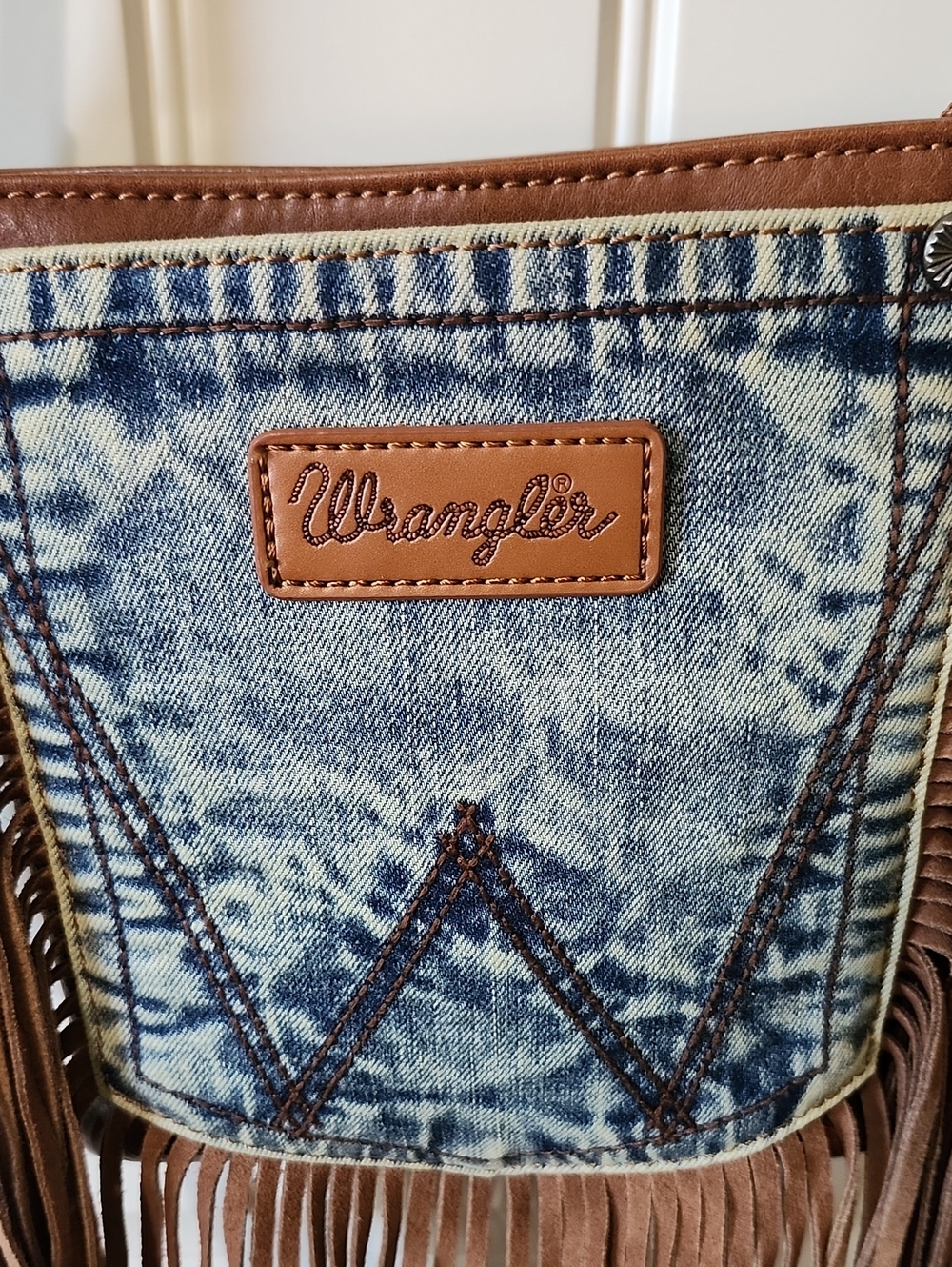 Wrangler Denim & Brown Fringe Crossbody Bag New Used Condition - Picture 6 of 10